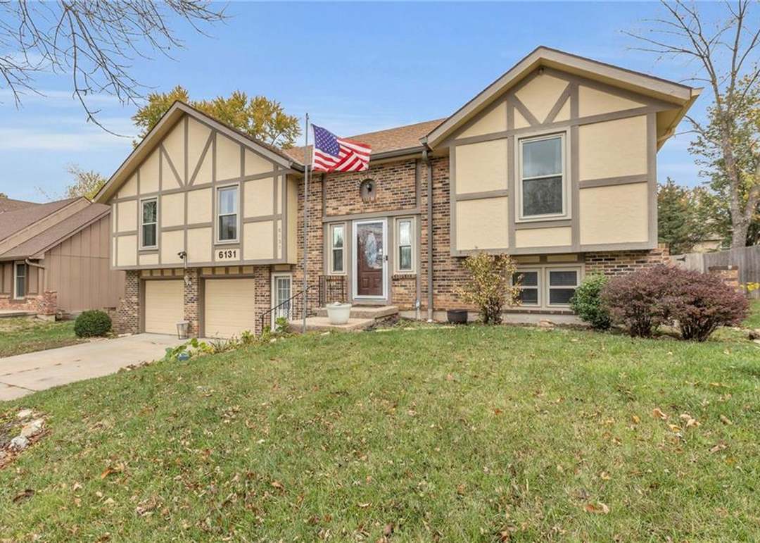 6131 Greenwood Drive — photo 9