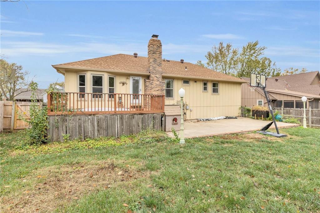 6131 Greenwood Drive — photo 39
