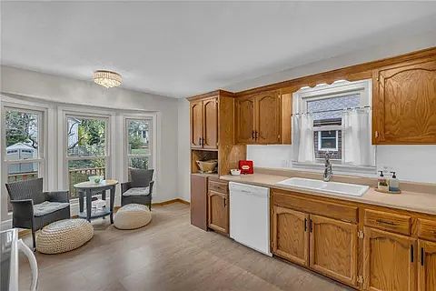 6131 Greenwood Street — photo 27