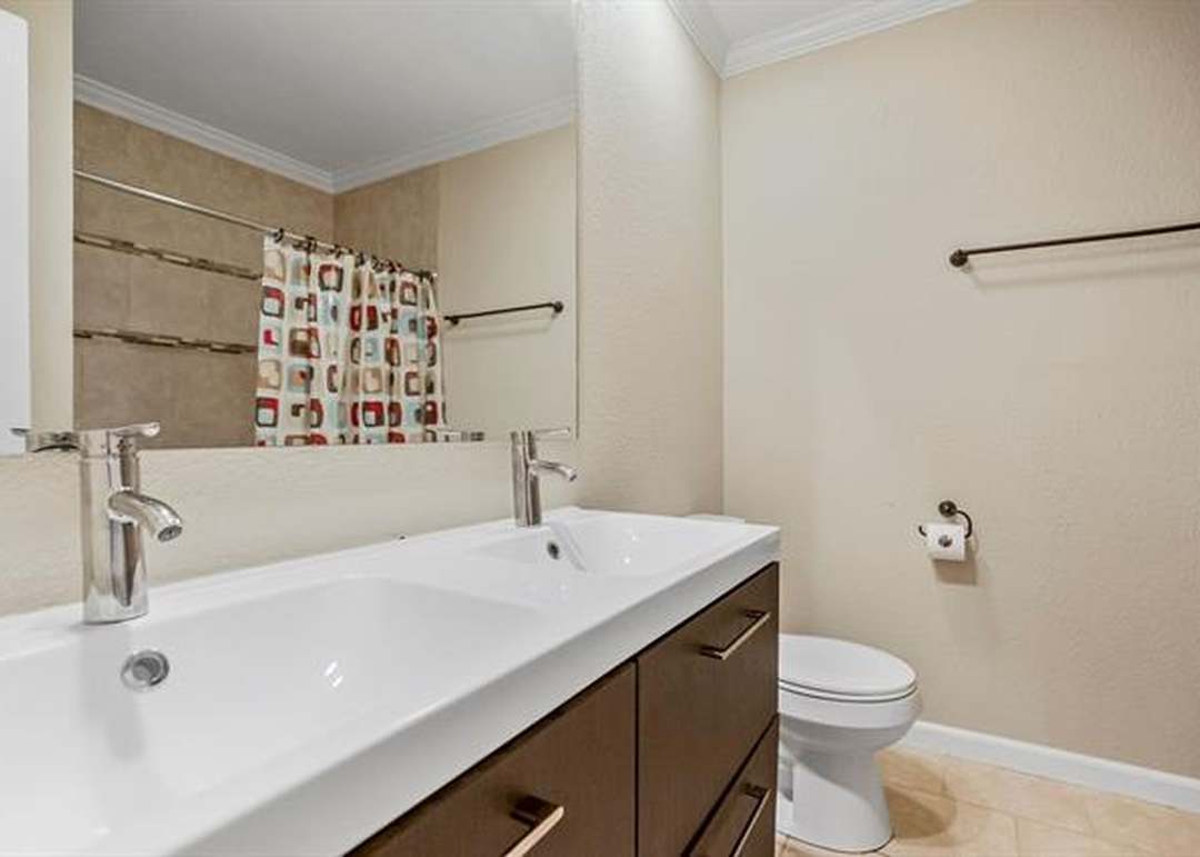 6141 Newton Street — photo 5