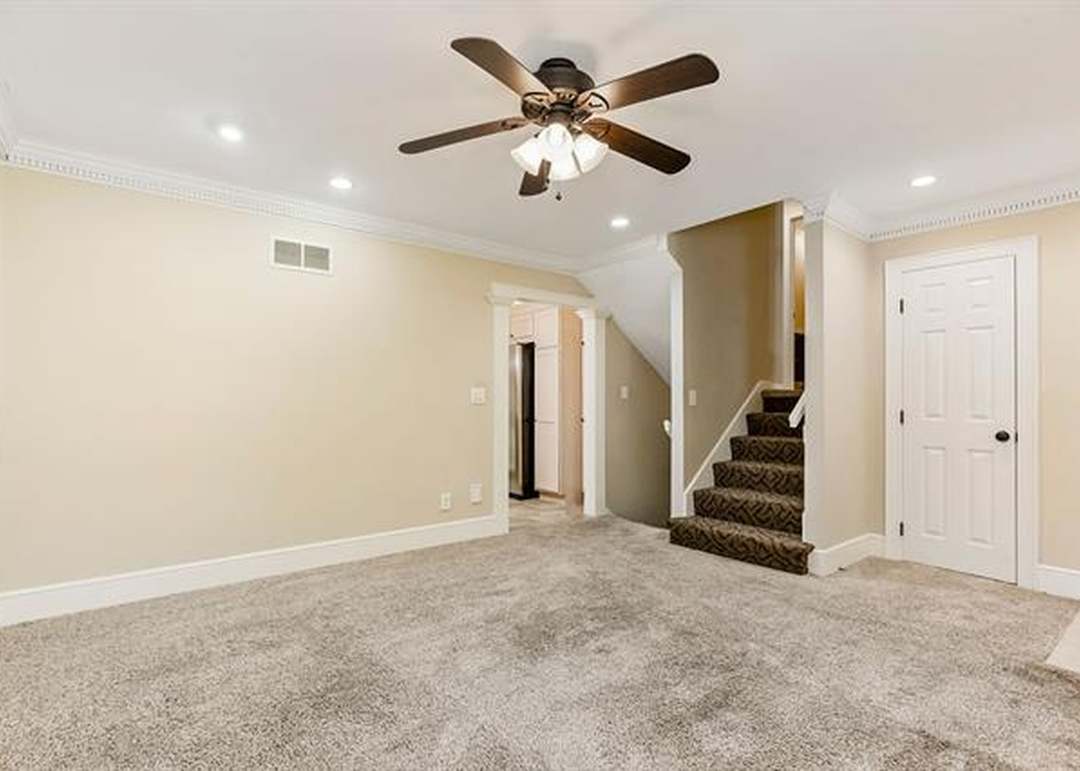 6141 Newton Street — photo 14