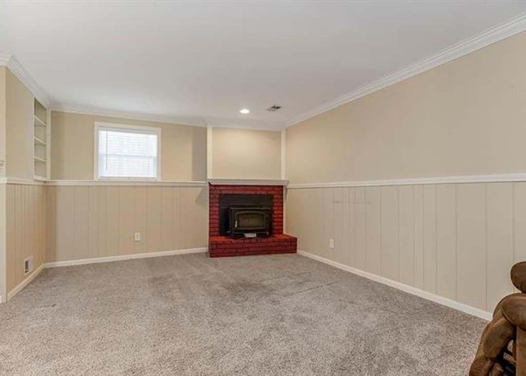 6141 Newton Street — photo 24