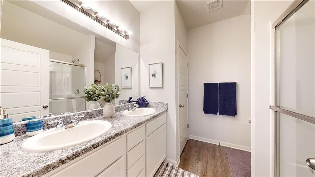 615 W Lanesfield Street — photo 12