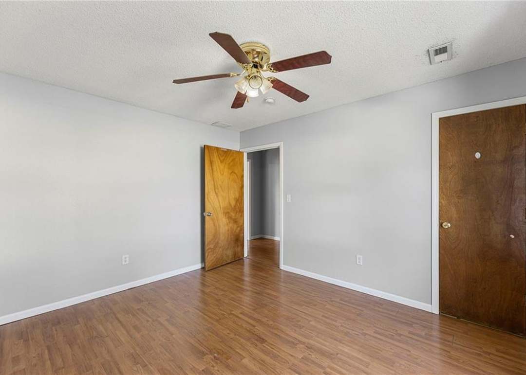 6154 E 129th Street — photo 5