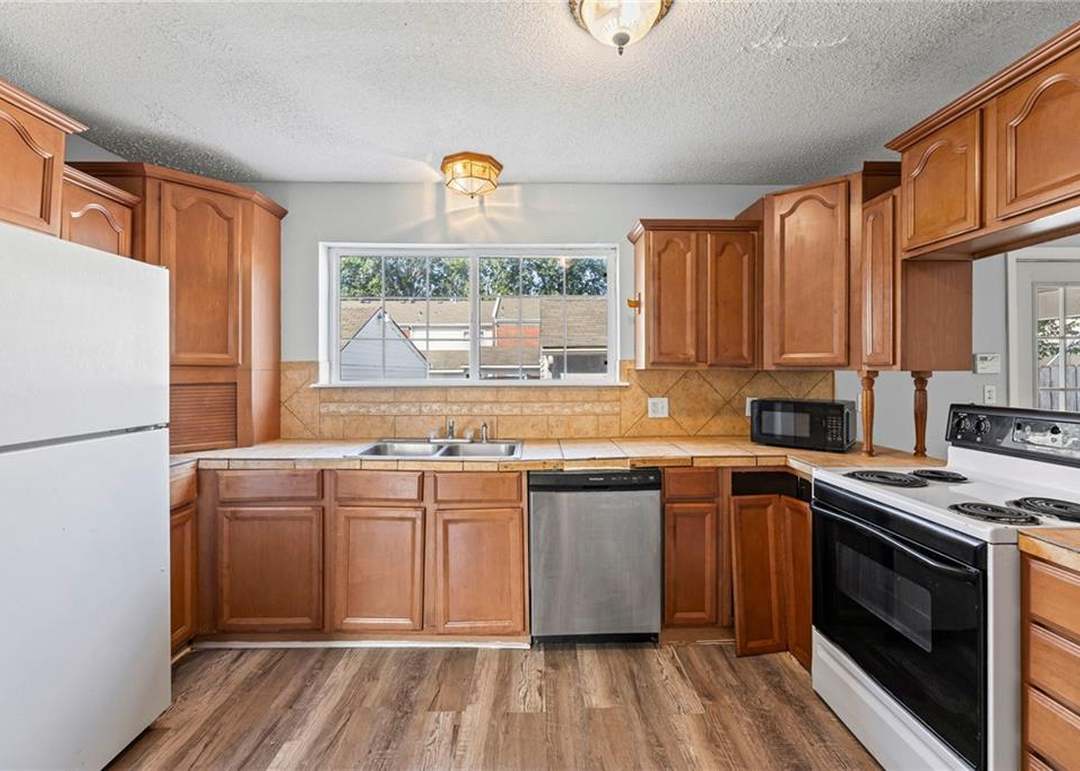 6154 E 129th Street — photo 14