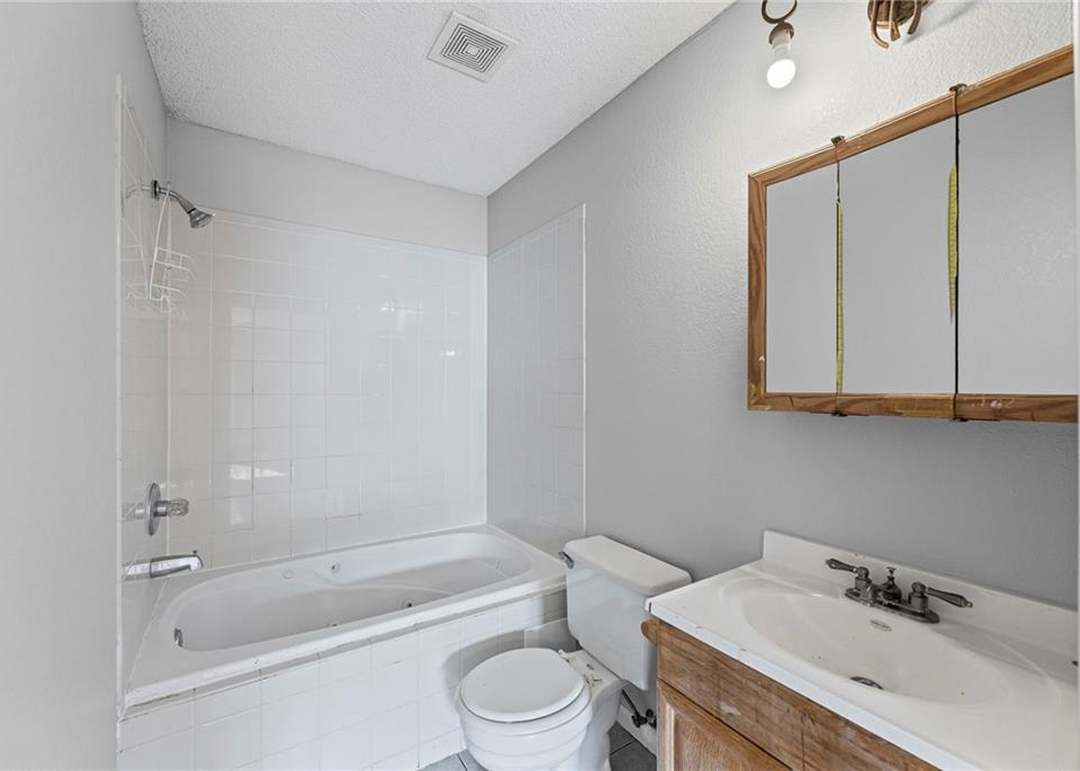 6154 E 129th Street — photo 18