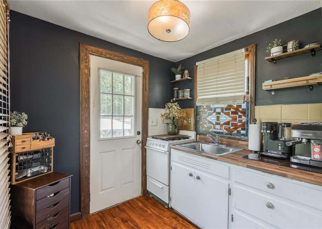 619 S Hardy Avenue — photo 25