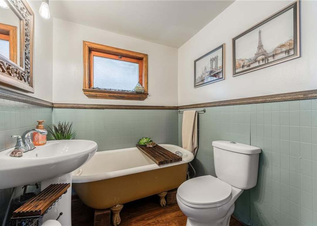 619 S Hardy Avenue — photo 26