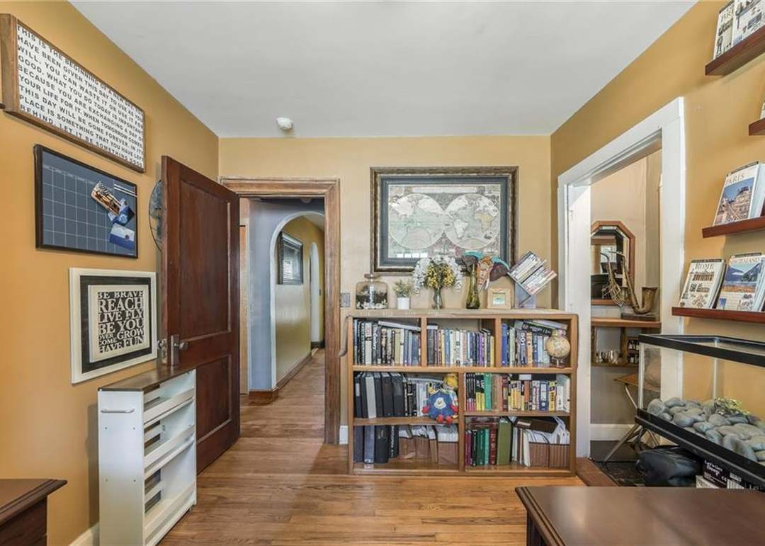 619 S Hardy Avenue — photo 27