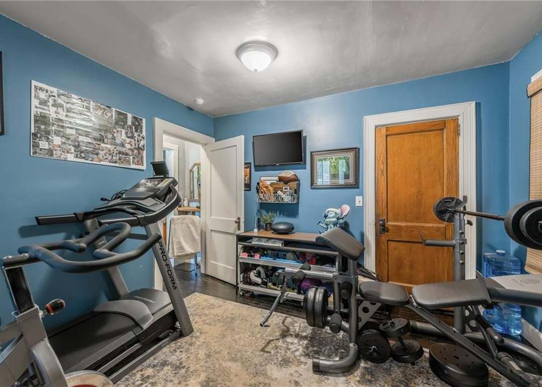 619 S Hardy Avenue — photo 30