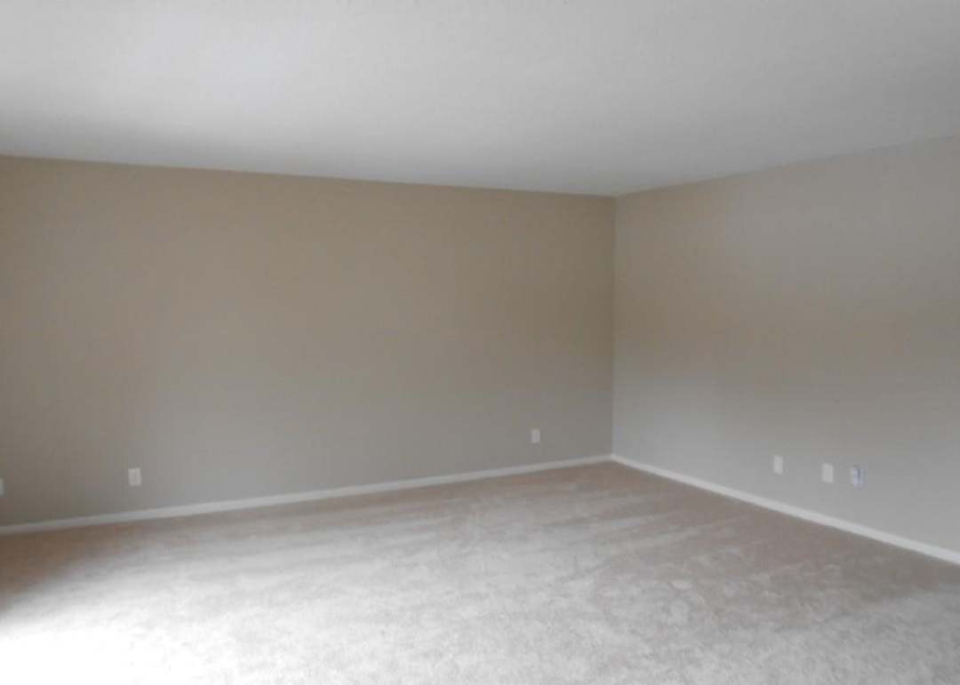 6200 Robinson #3 Street — photo 8