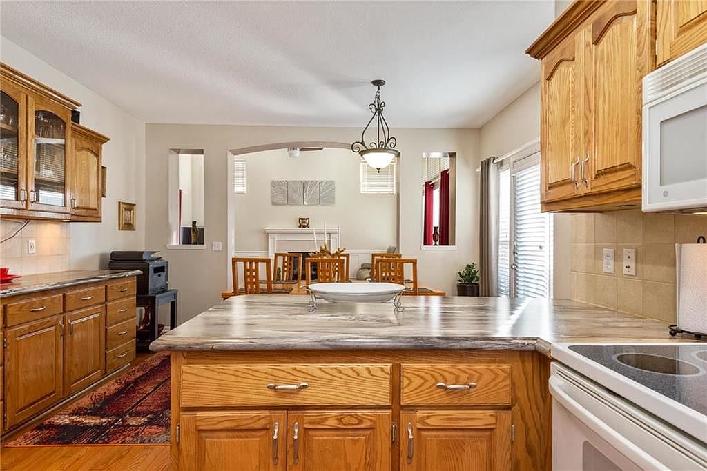 629 E Dogwood Street — photo 12