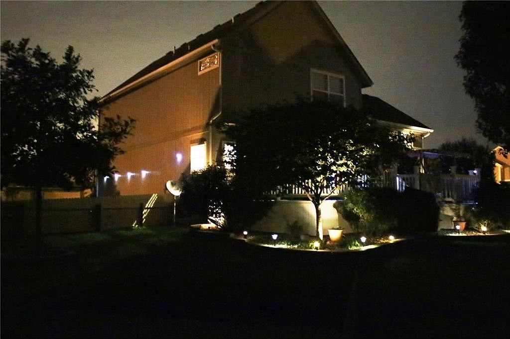 629 E Dogwood Street — photo 30