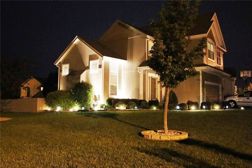629 E Dogwood Street — photo 31