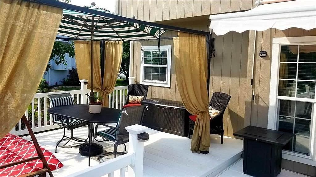 629 E Dogwood Street — photo 32