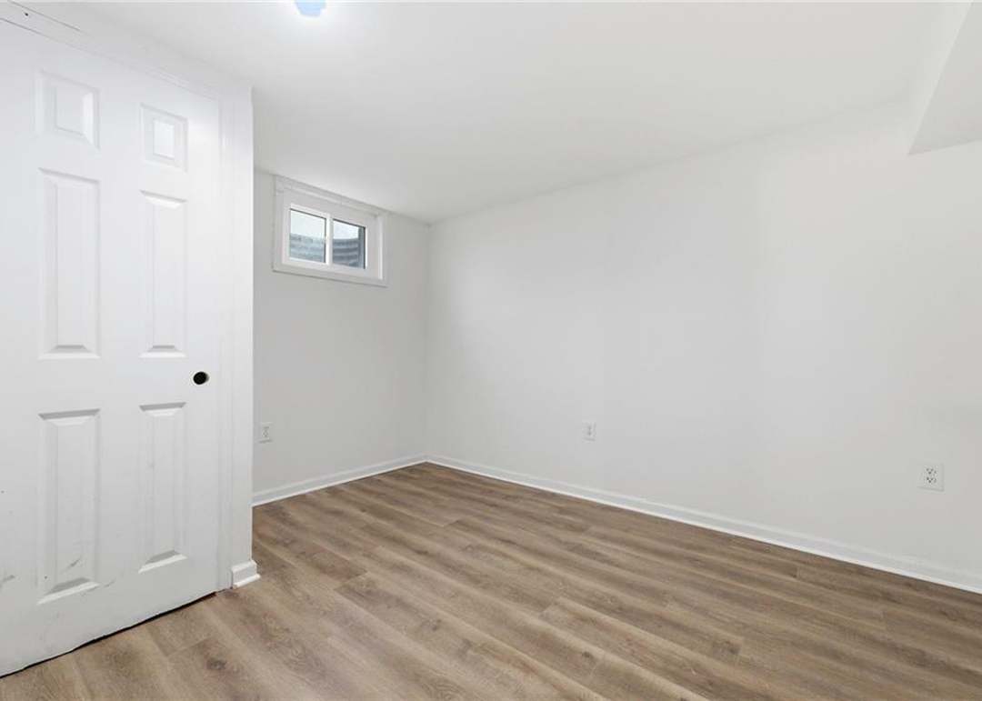 6301 E 101st Street — photo 2