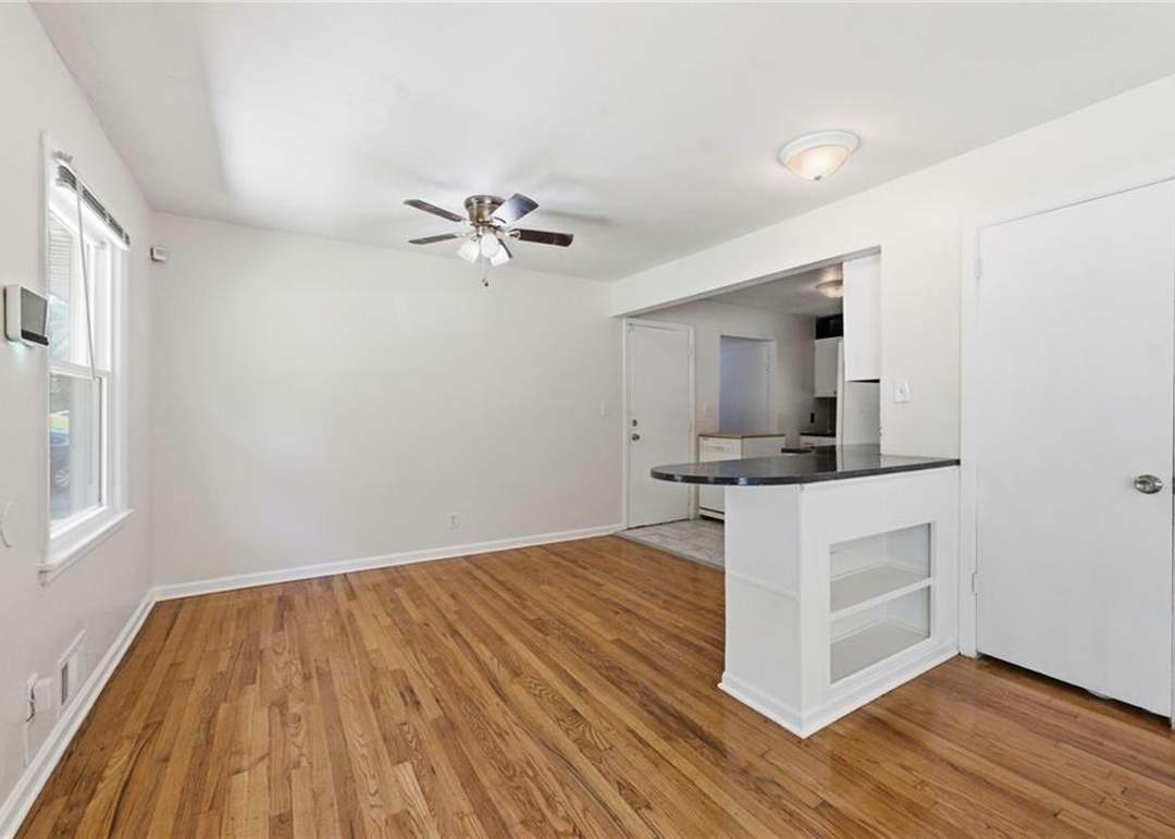 6301 E 101st Street — photo 10