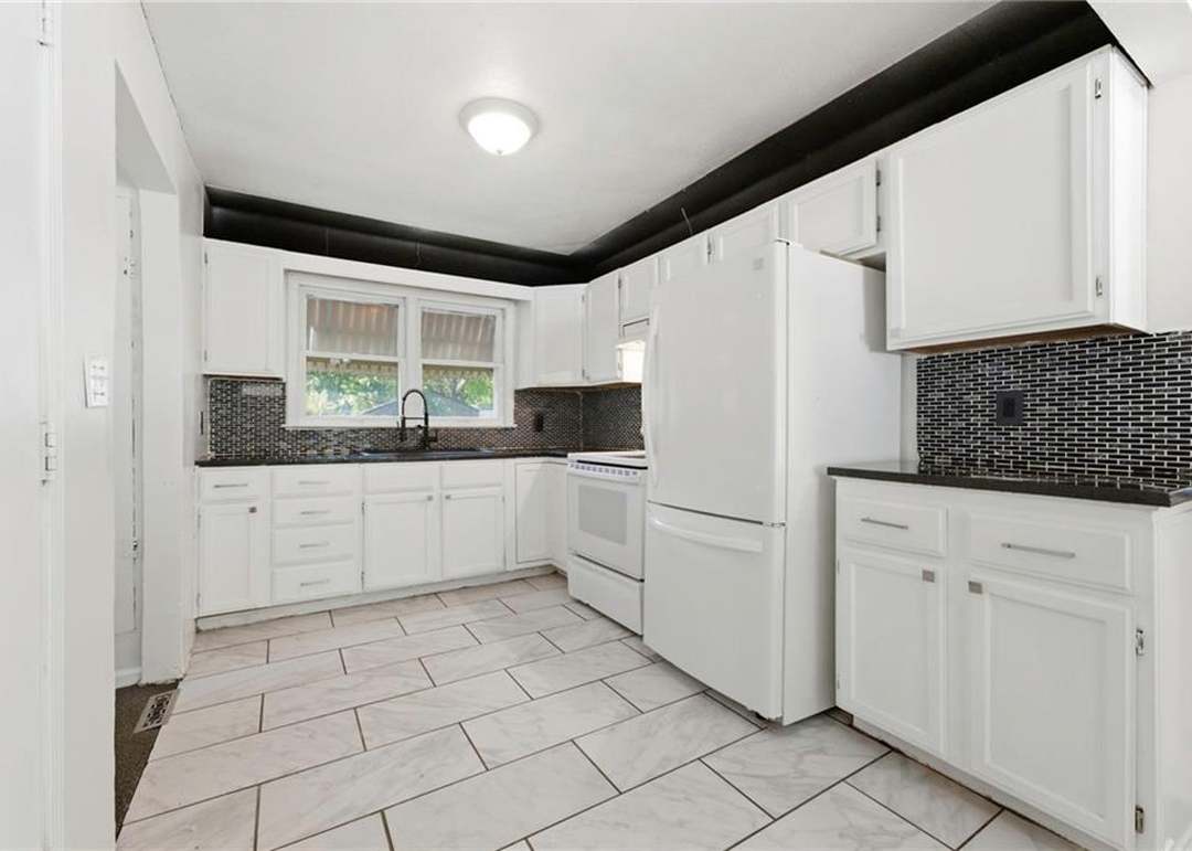 6301 E 101st Street — photo 12