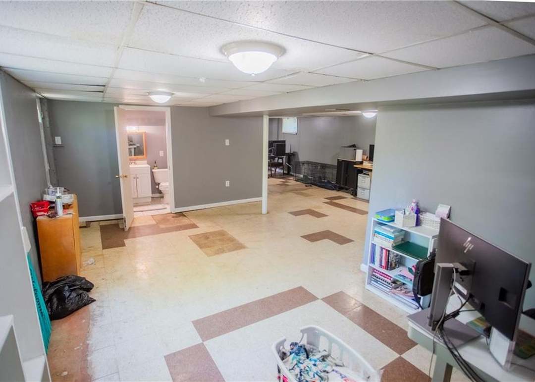 6301 E 101st Street — photo 28