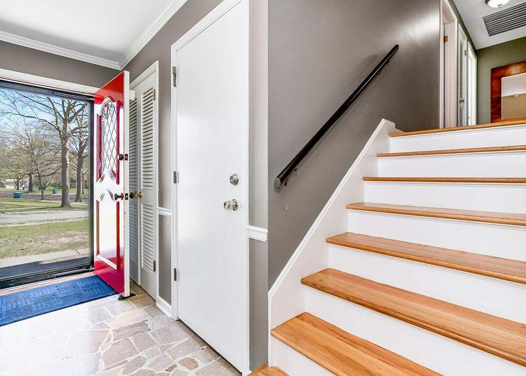 6301 W 101st Terrace — photo 9