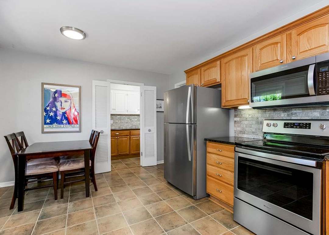 6301 W 101st Terrace — photo 13