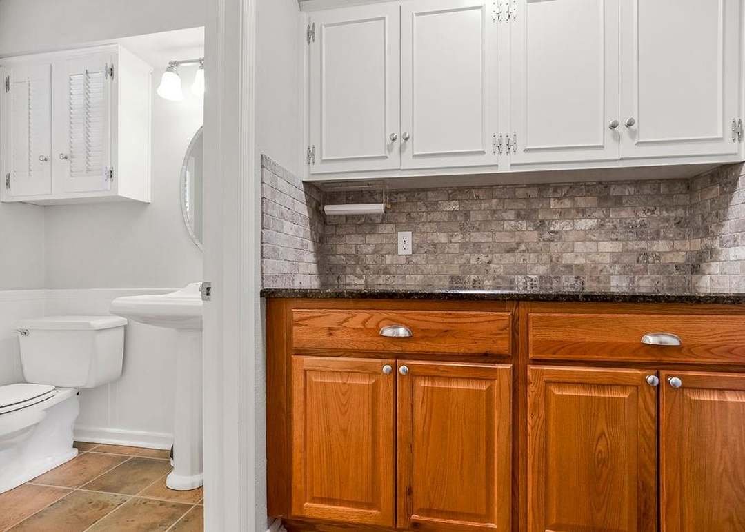 6301 W 101st Terrace — photo 15