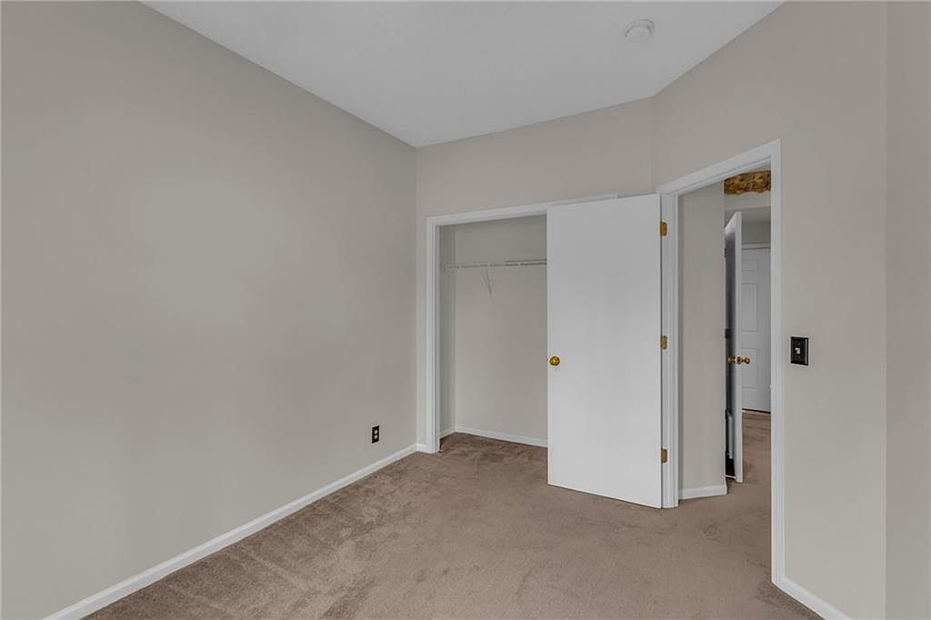633 Woodson Lane — photo 18