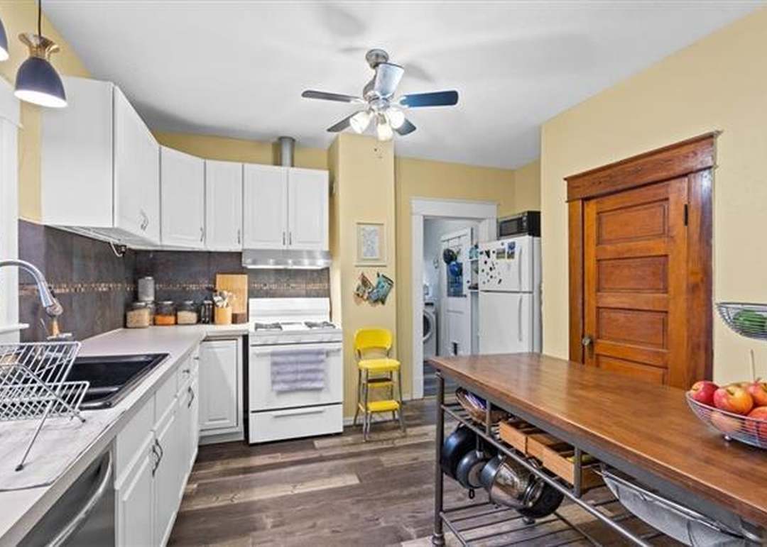 634 SPLITLOG Avenue — photo 4