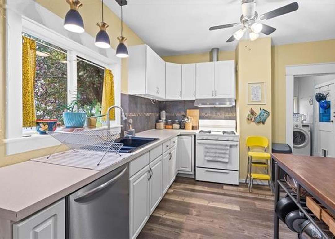 634 SPLITLOG Avenue — photo 14