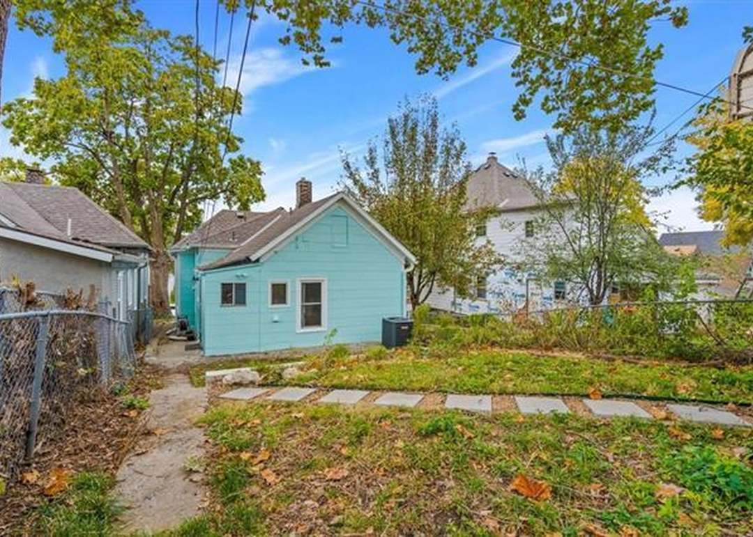 634 SPLITLOG Avenue — photo 24