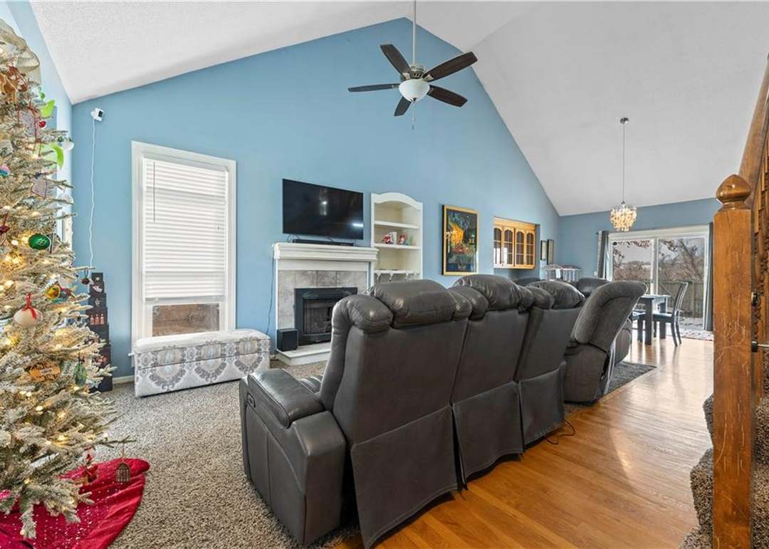 6342 Stevenson Street — photo 6