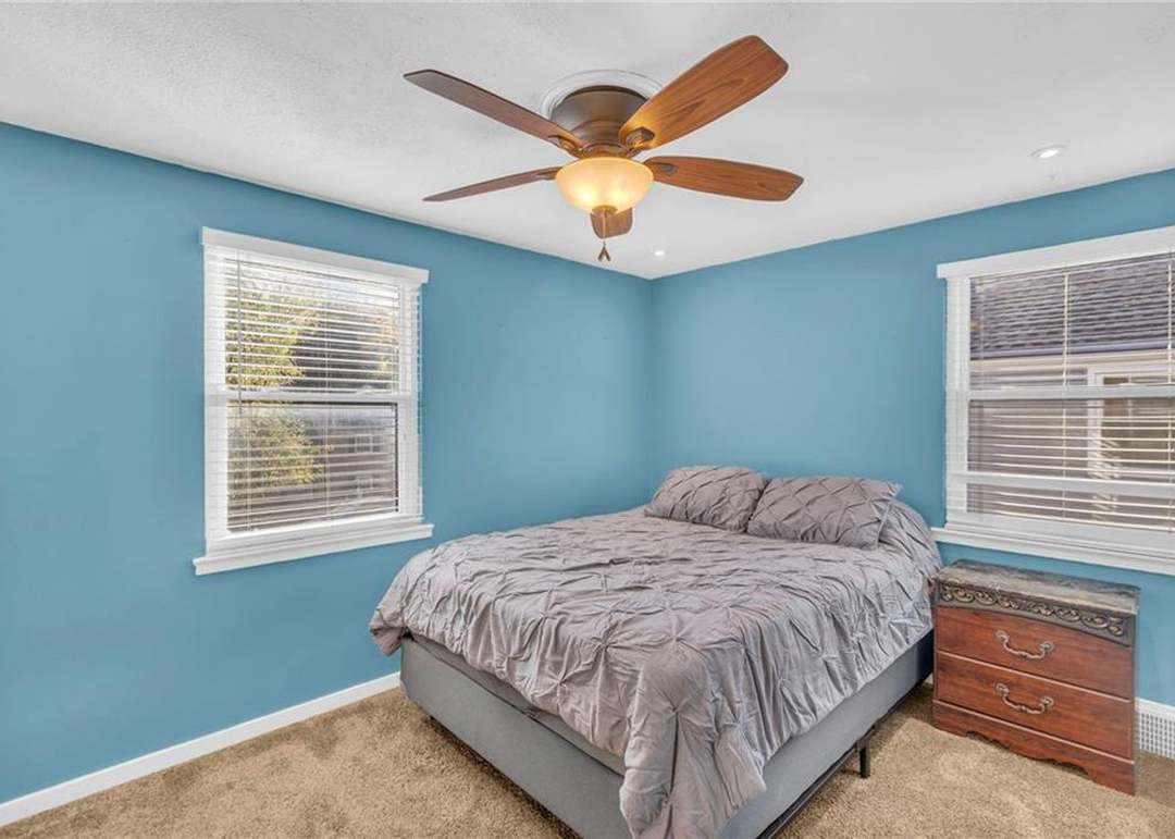 636 NE 45th Street — photo 24