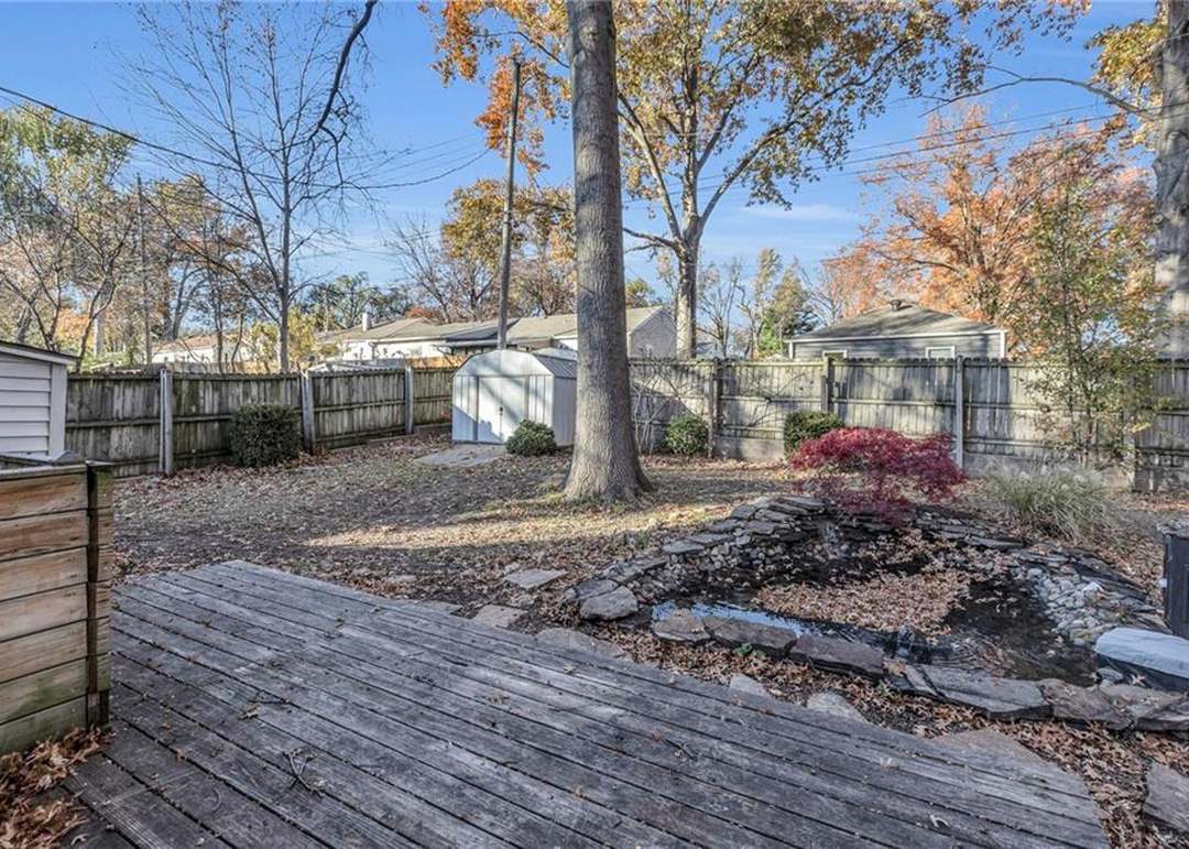 636 NE 45th Street — photo 30