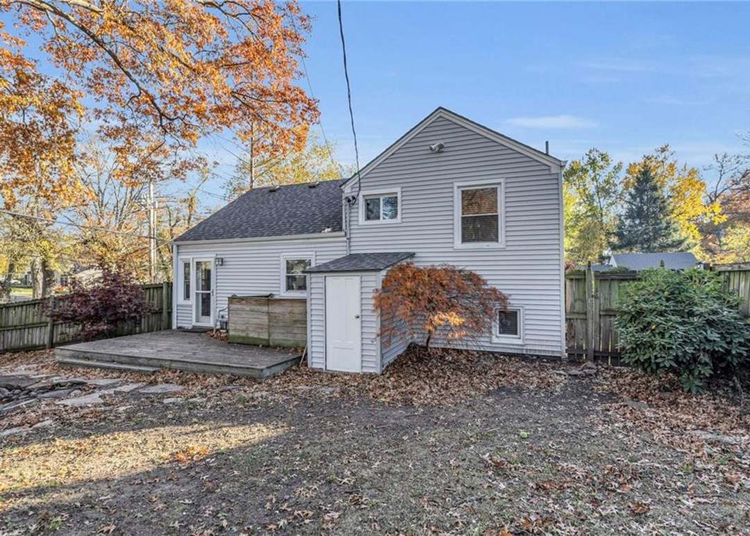 636 NE 45th Street — photo 32