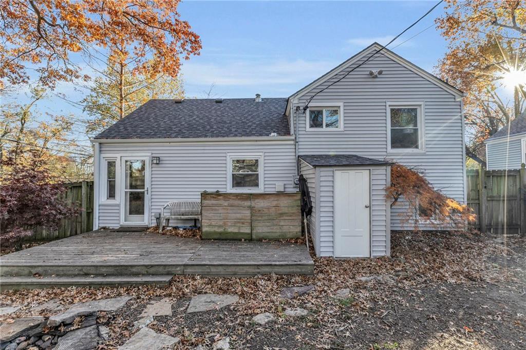 636 NE 45th Street — photo 34