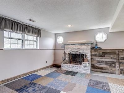 641 E El Monte Court — photo 11