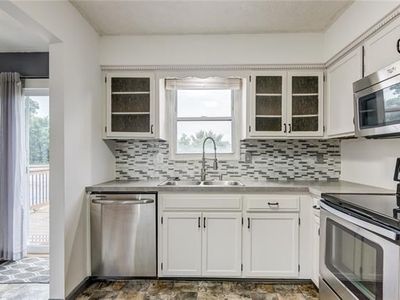 641 E El Monte Court — photo 30