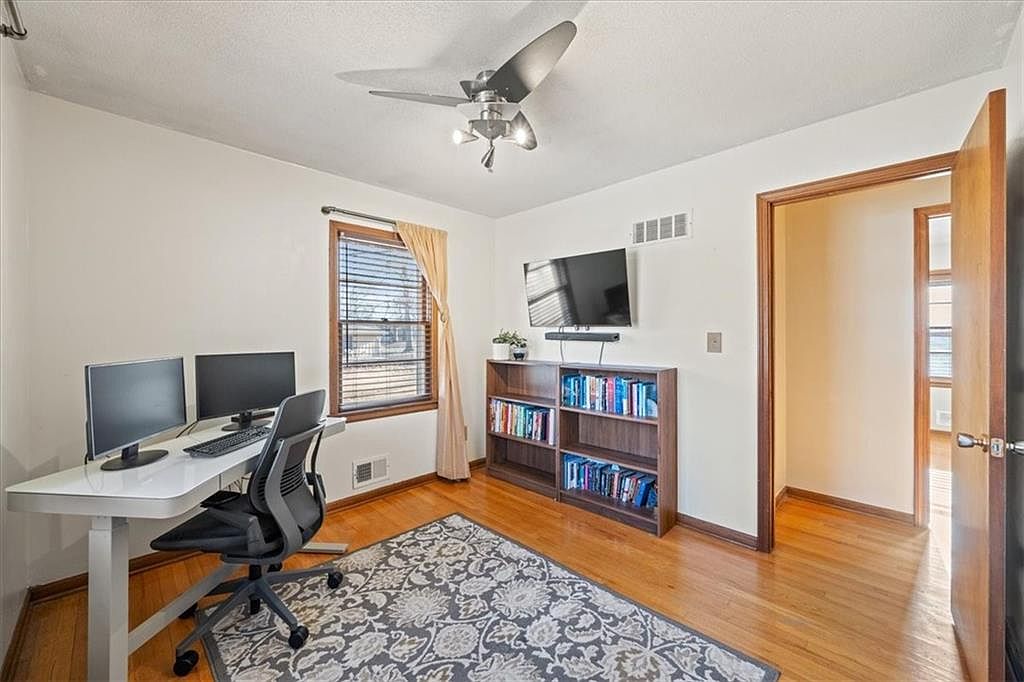 6424 Evanston Avenue — photo 18