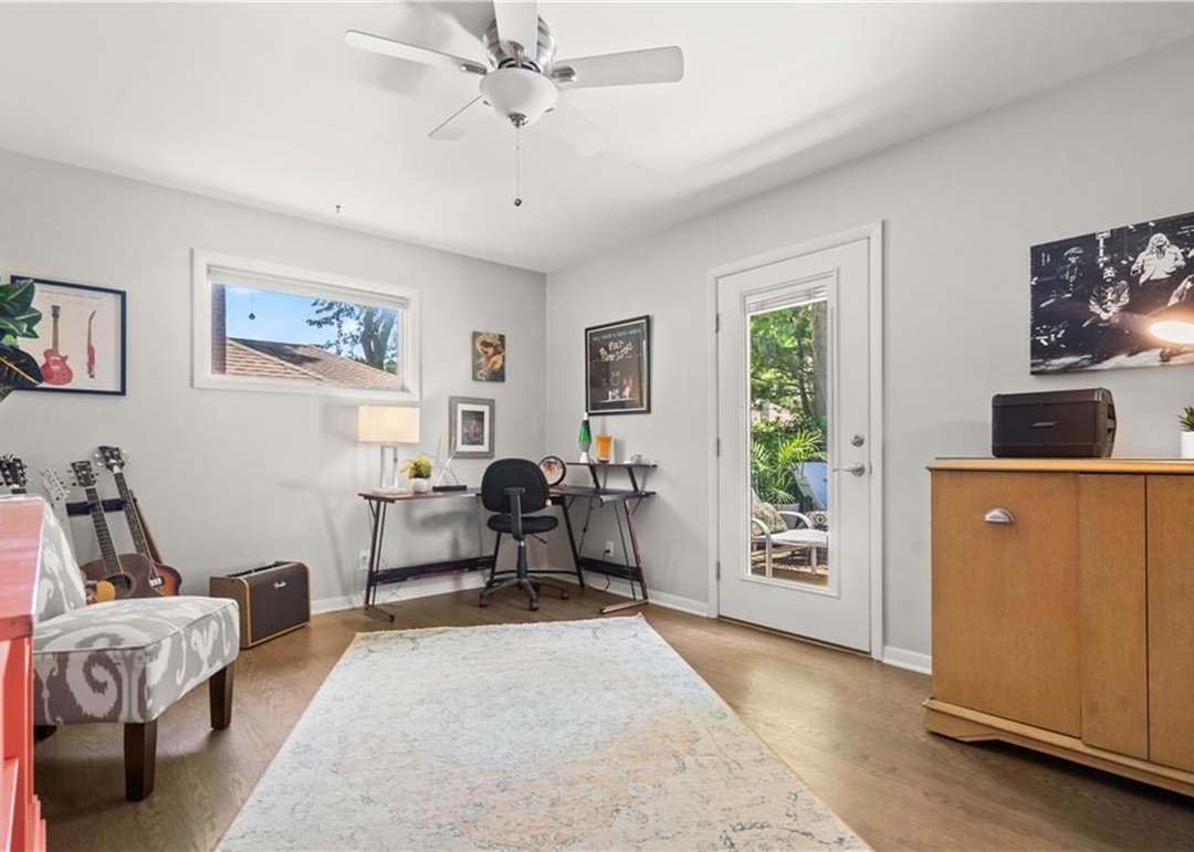 6510 Milhaven Drive — photo 27