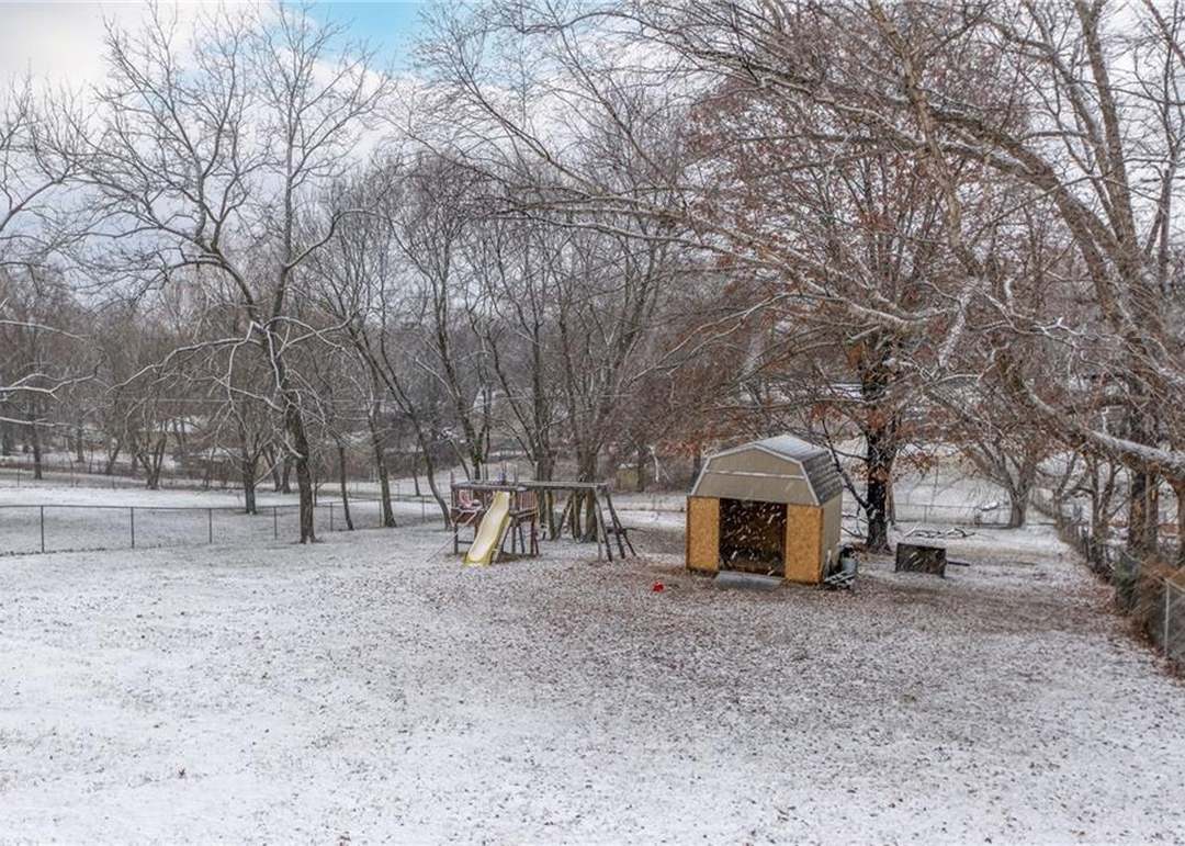 6512 Valley View Drive — photo 6