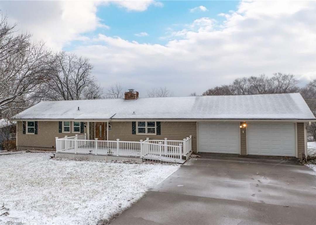 6512 Valley View Drive — photo 8