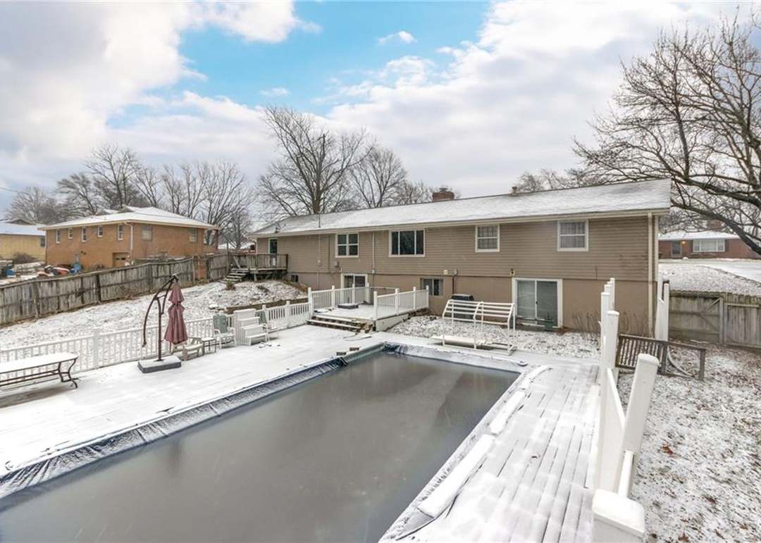 6512 Valley View Drive — photo 11