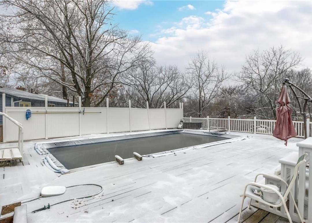 6512 Valley View Drive — photo 12