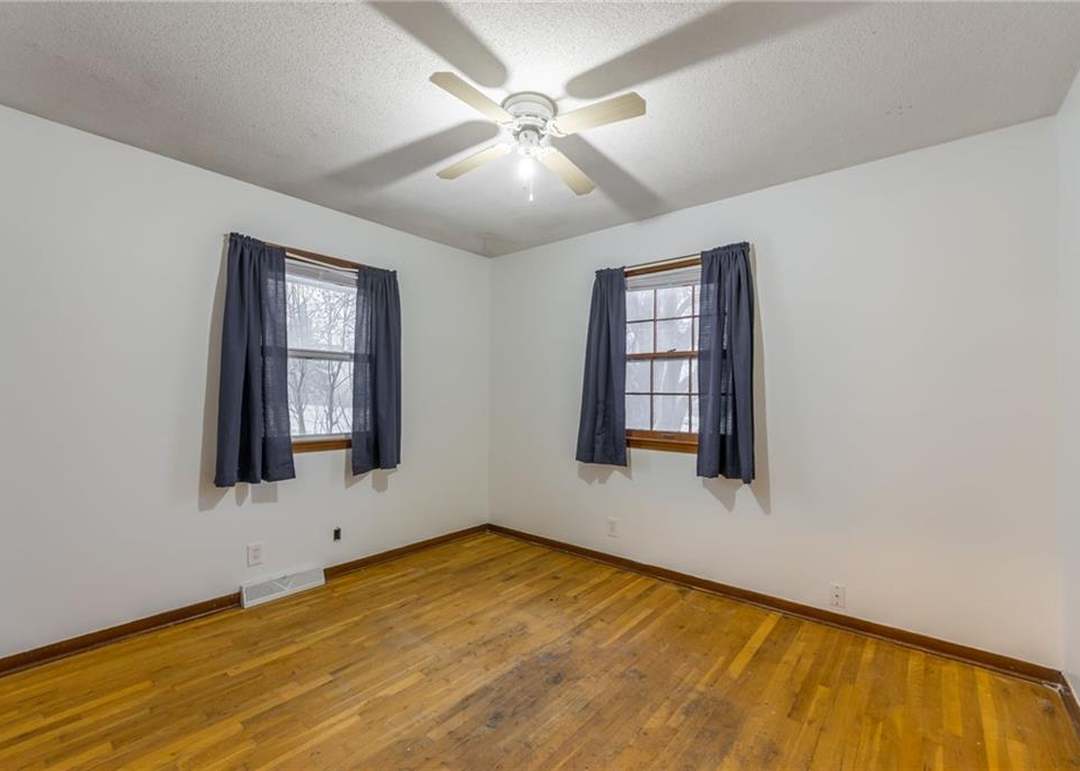 6512 Valley View Drive — photo 21