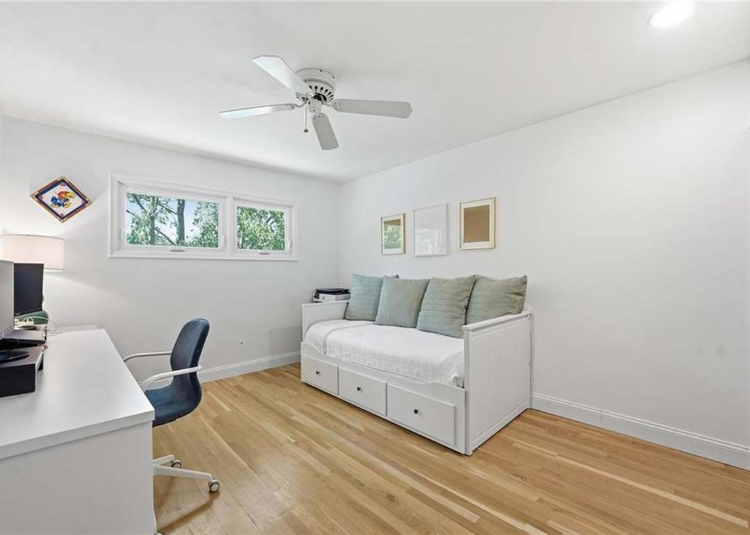 6514 W 51st Street — photo 7