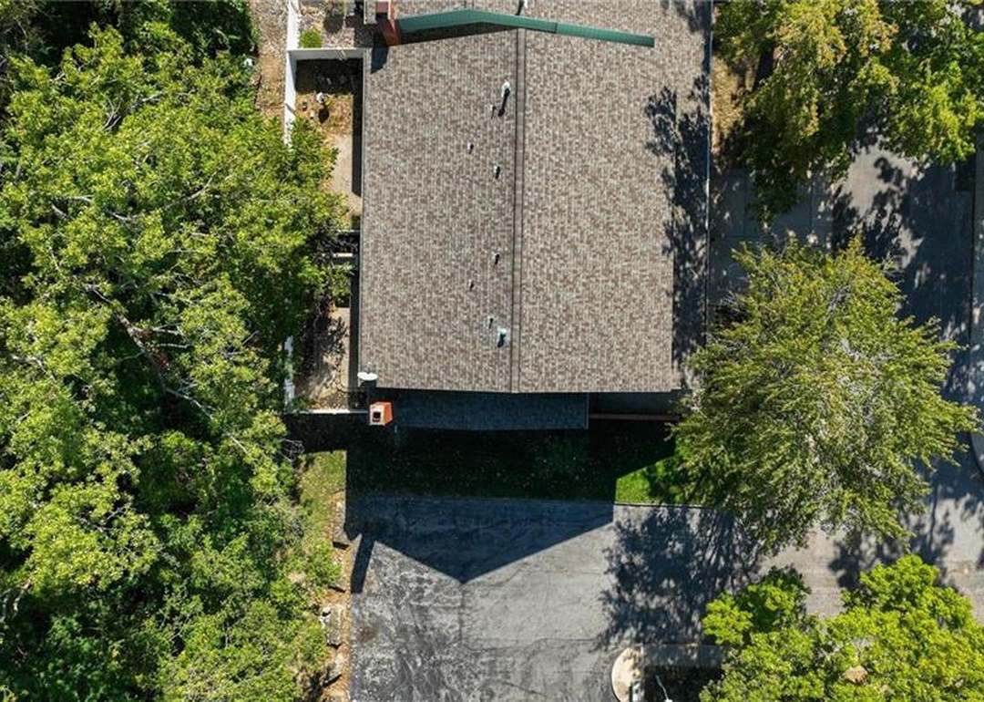 6514 W 51st Street — photo 30