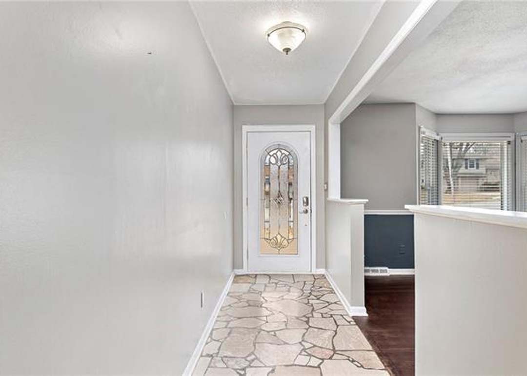 6522 Sterling Street — photo 6