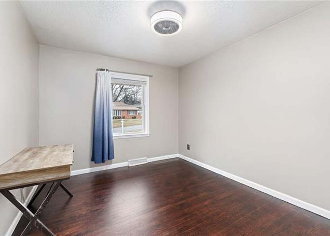 6522 Sterling Street — photo 30