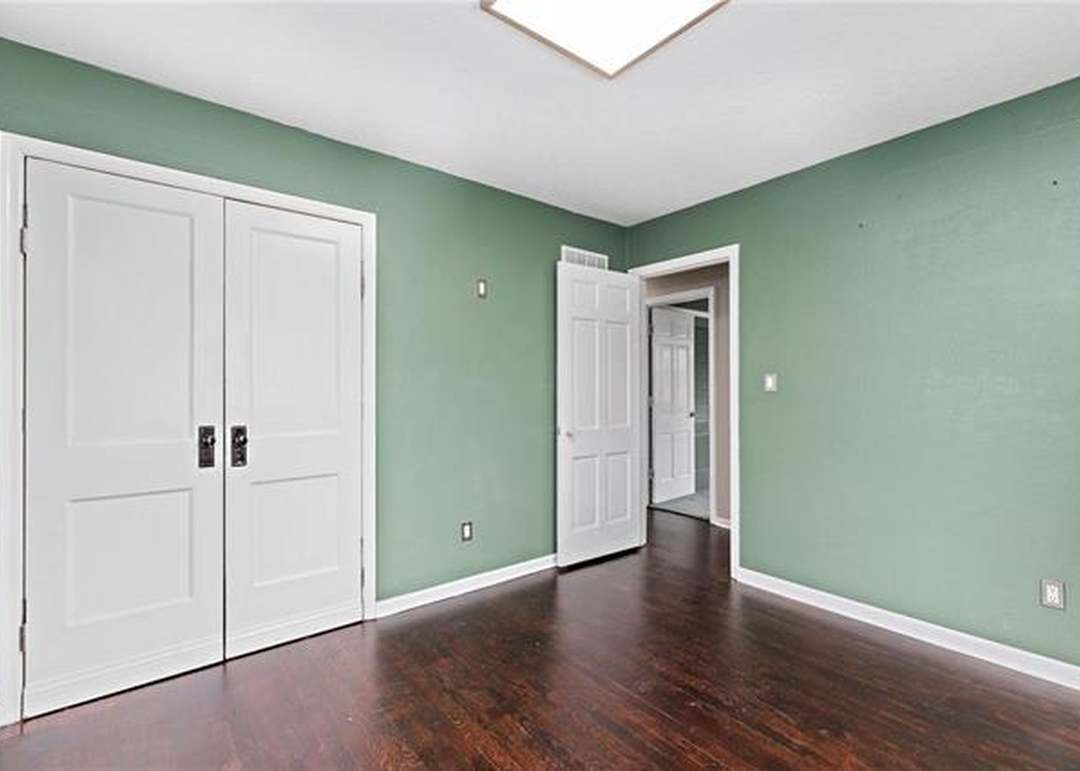 6522 Sterling Street — photo 33
