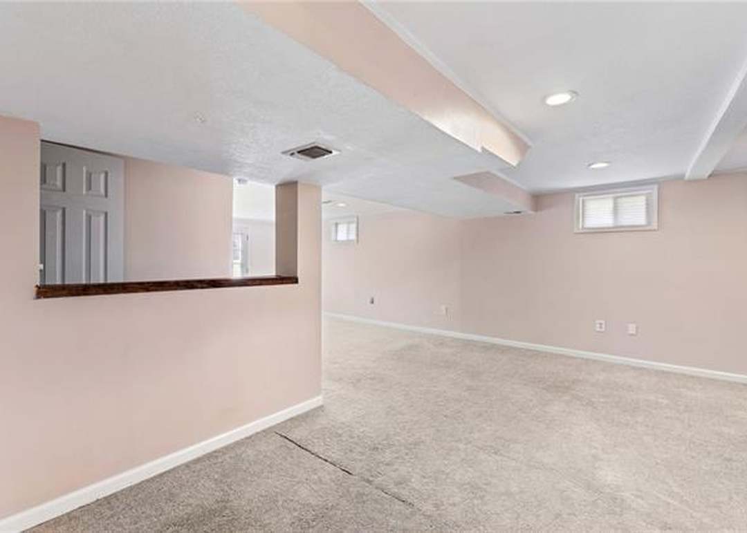 6522 Sterling Street — photo 51